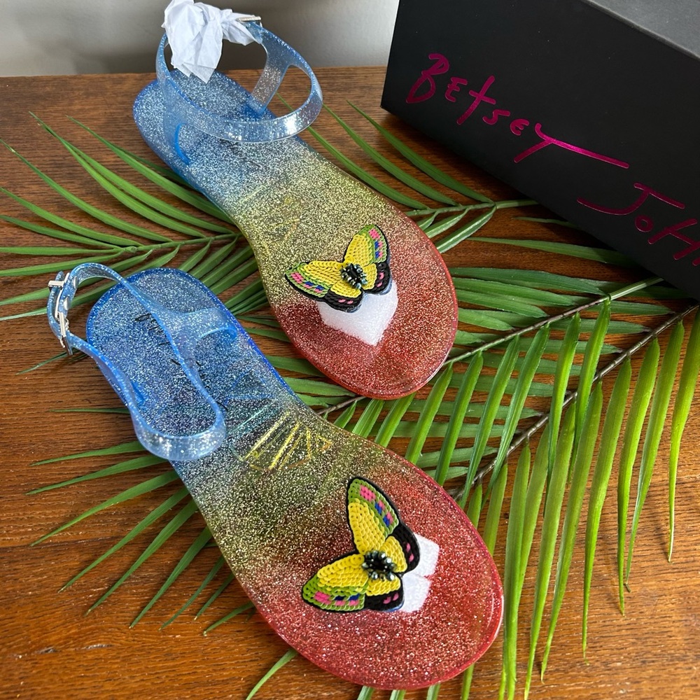 NWT Betsey Johnson Tabby Butterfly Sandal - Picture 3 of 9